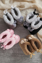 Baby pompom bow booties